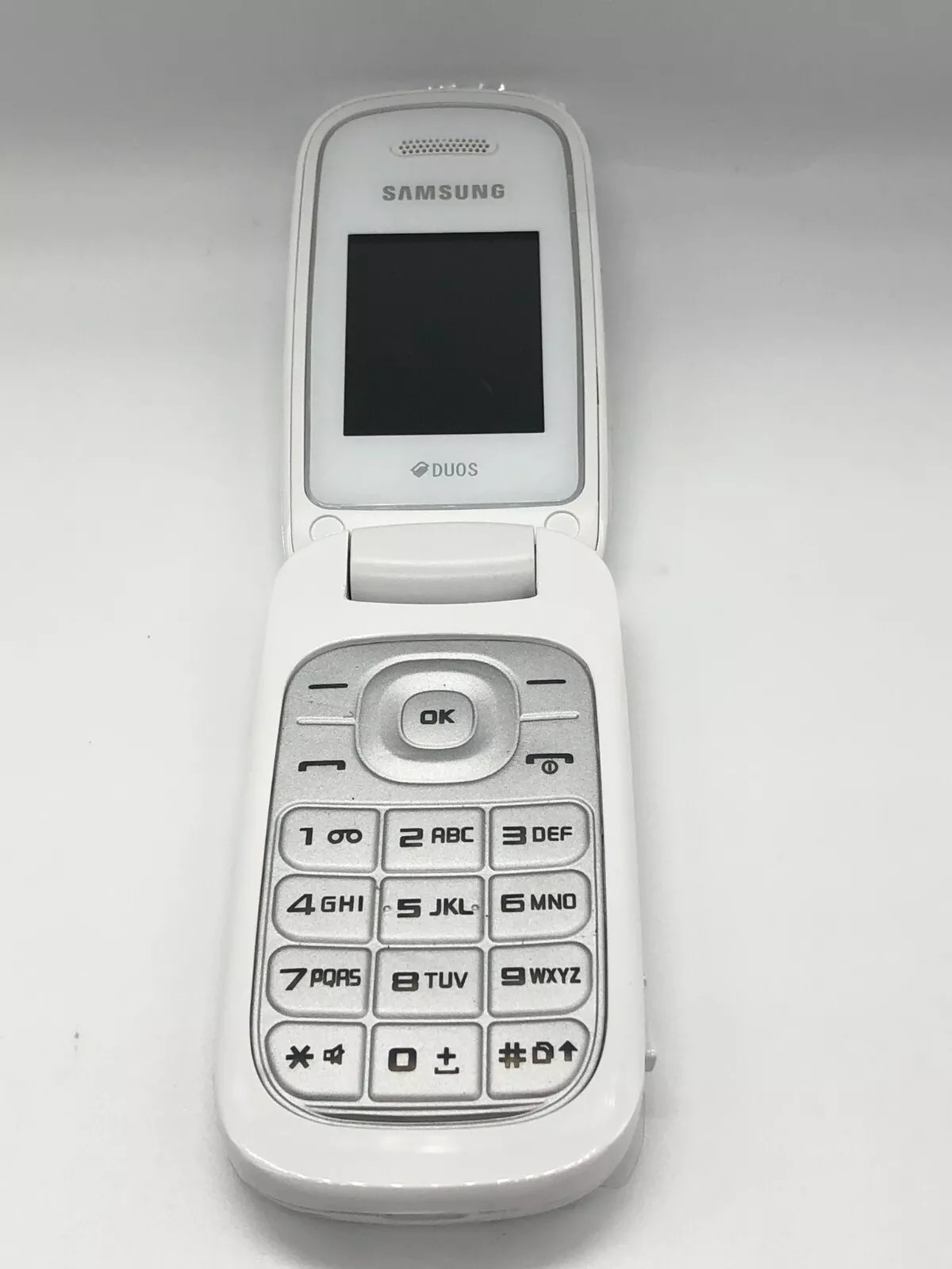 Samsung Flip Phone E1272 Big Button Basic Flip Phone - Unlocked - Dual Sim